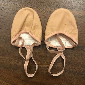 Bloch Women’s Eclipse Leather Ballet Slipper, Size M